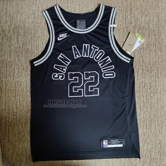 Maglia
 Malaki Branham NO 22 San Antonio Spurs Classic Autentico
 2022-23 Nero
